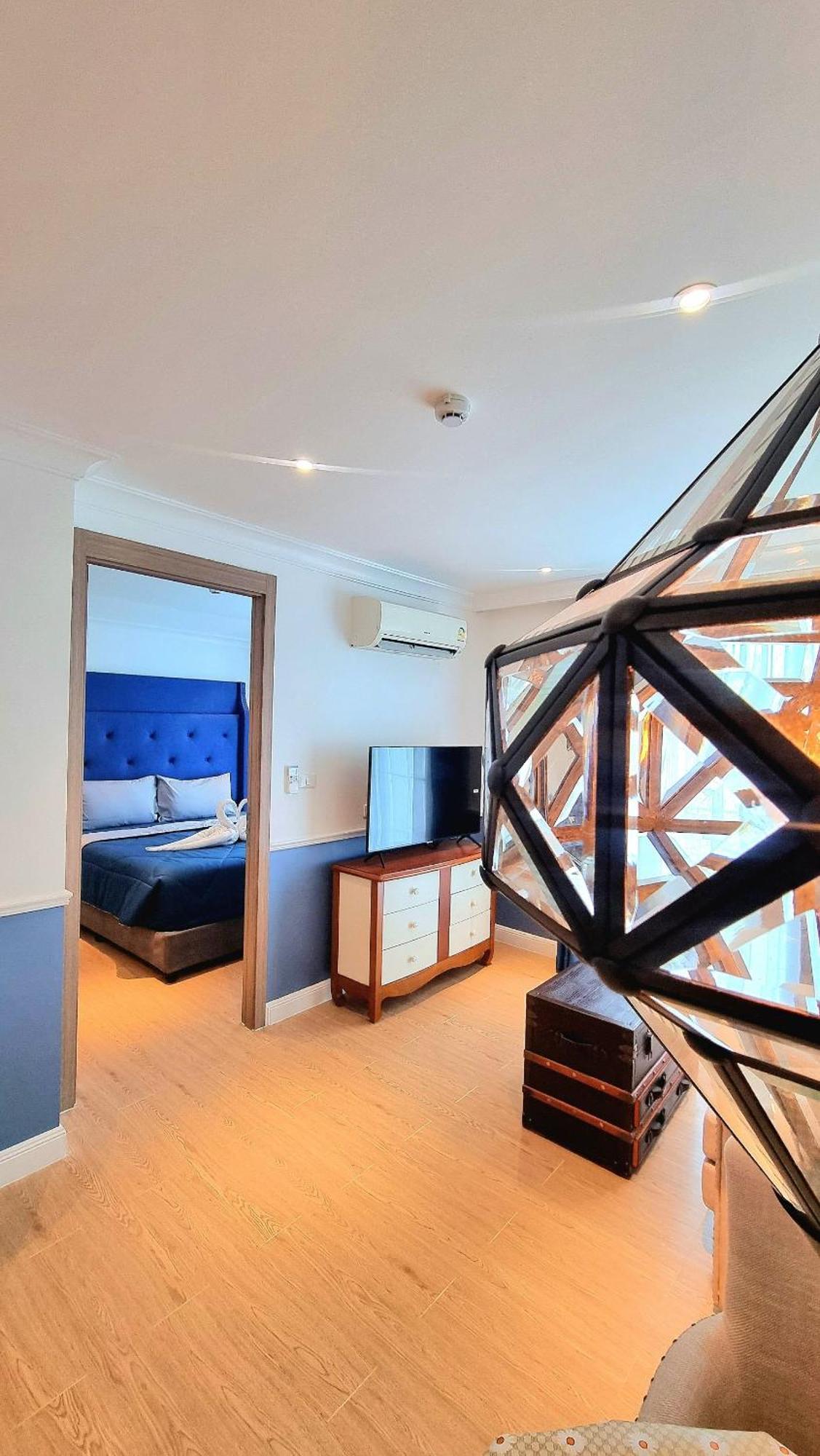 Seven Seas Cote D'Azur Resort Jomtien Na Chom Thian Eksteriør billede