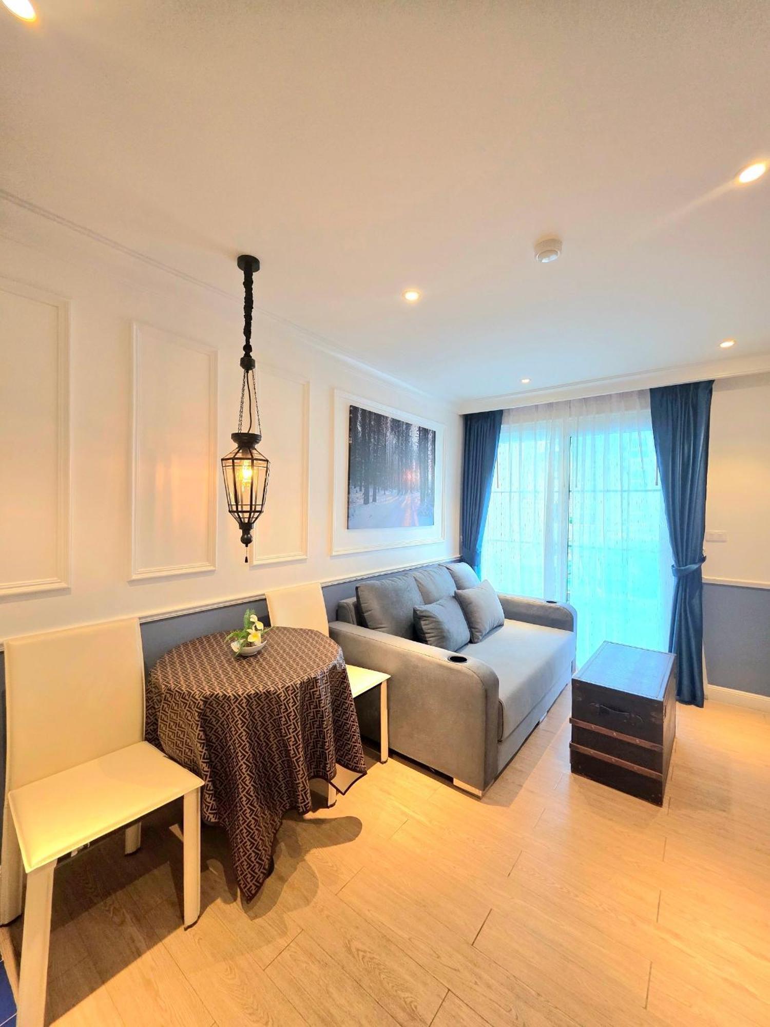 Seven Seas Cote D'Azur Resort Jomtien Na Chom Thian Eksteriør billede